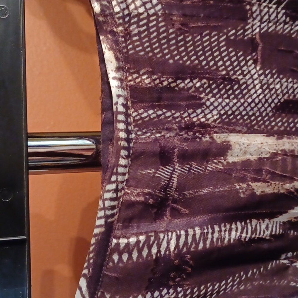 Lightweight summer skirt. - Picture 3 of 5